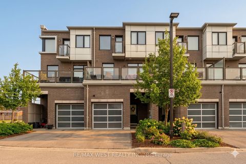 Photo 35 at 8208 Pine Valley Drive, East Woodbridge, Vaughan