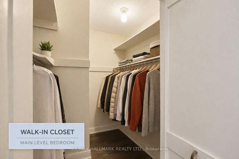 Photo 11 at 64 Green Bush Road, Newtonbrook West, Toronto