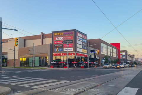 Photo 25 at 915 - 2300 St Clair Avenue W, Junction Area, Toronto