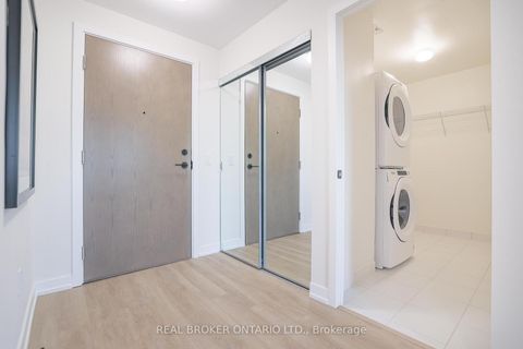 Photo 27 at 915 - 2300 St Clair Avenue W, Junction Area, Toronto