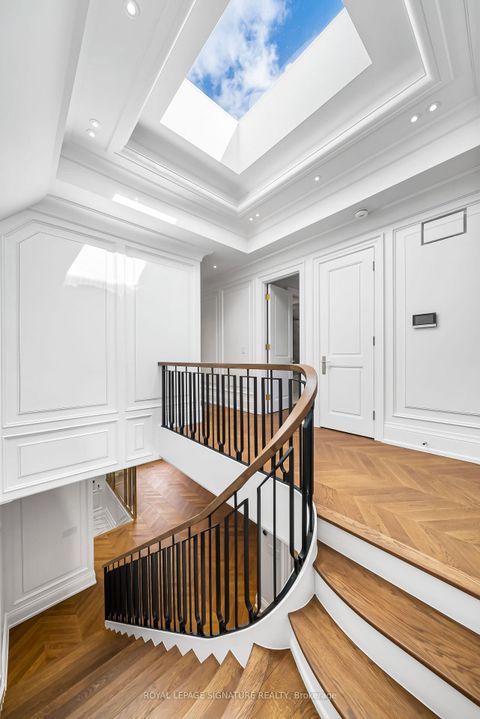 Photo 13 at 505 Soudan Avenue, Mount Pleasant East, Toronto