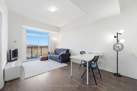 Photo 3 at 719 - 11611 Yonge Street N, Jefferson, Richmond Hill