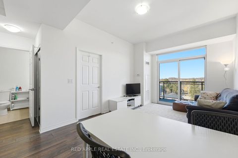 Photo 4 at 719 - 11611 Yonge Street N, Jefferson, Richmond Hill