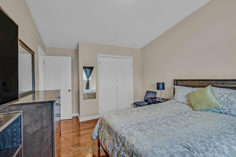 Photo 24 at 33 - 452 Silverstone Drive, Clairville, Toronto