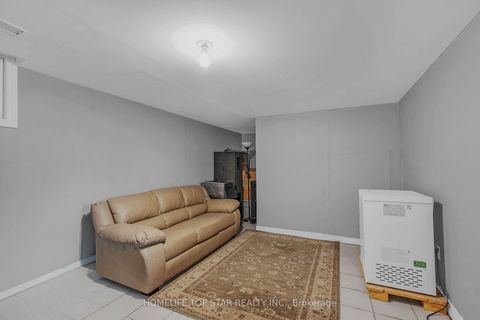 Photo 26 at 33 - 452 Silverstone Drive, Clairville, Toronto