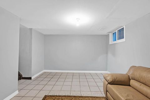 Photo 27 at 33 - 452 Silverstone Drive, Clairville, Toronto