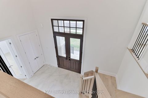 Photo 2 at 166 Cummer Avenue, Newtonbrook East, Toronto