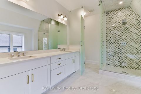 Photo 29 at 166 Cummer Avenue, Newtonbrook East, Toronto