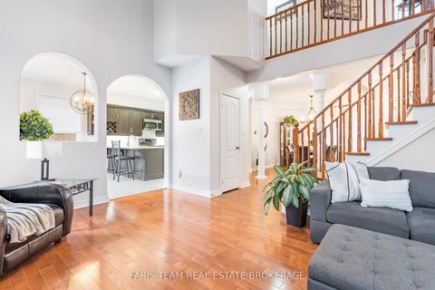 Photo 14 at 12 Kensington Trail, Shore, Barrie