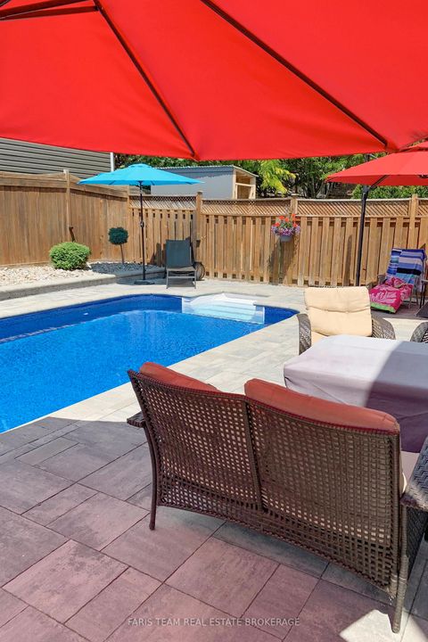 Photo 36 at 12 Kensington Trail, Shore, Barrie