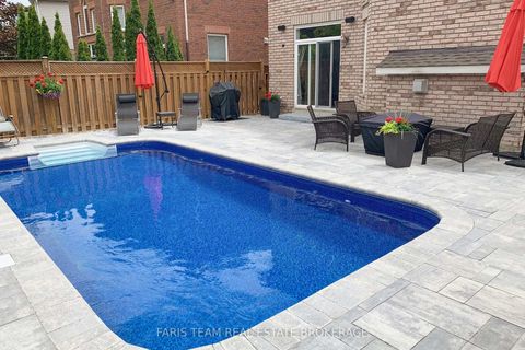 Photo 39 at 12 Kensington Trail, Shore, Barrie