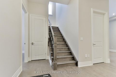 Photo 20 at 162 Cummer Avenue, Newtonbrook West, Toronto