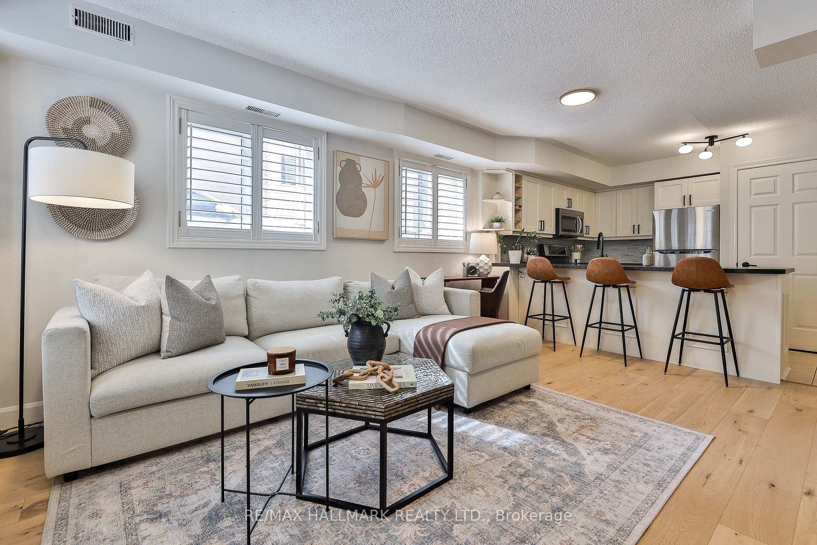 59 - 208 Niagara Street, Niagara, Toronto photo 8