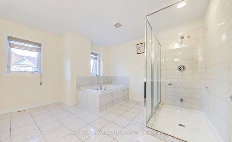 Photo 21 at 19 Kawneer Terrace, Dorset Park, Toronto