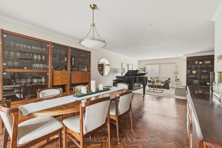 Photo 6 at 122 Cortleigh Boulevard, Lawrence Park South, Toronto