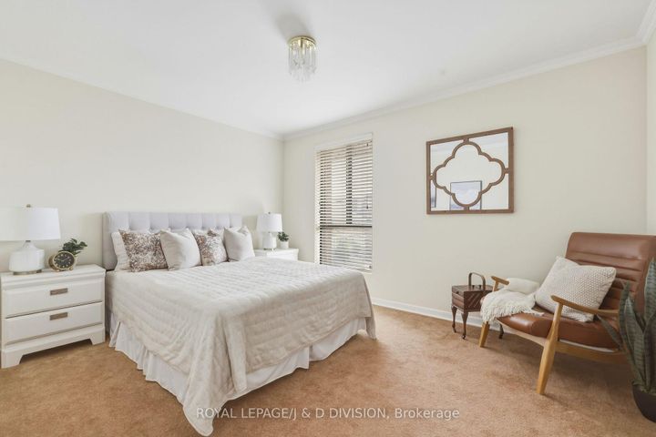 Photo 22 at 122 Cortleigh Boulevard, Lawrence Park South, Toronto