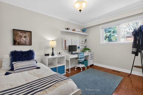 Photo 30 at 146 Allanhurst Drive, Humber Valley, Toronto