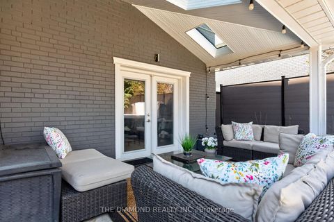 Photo 45 at 146 Allanhurst Drive, Humber Valley, Toronto