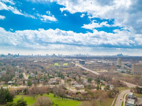 Photo 22 at PH05 - 75 Graydon Hall Manor, Donalda, Toronto