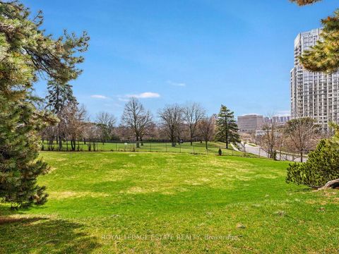 Photo 42 at PH05 - 75 Graydon Hall Manor, Donalda, Toronto