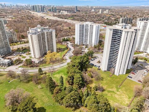 Photo 46 at PH05 - 75 Graydon Hall Manor, Donalda, Toronto
