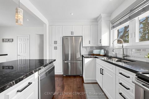 Photo 15 at 8 Rintella Court, Bendale, Toronto