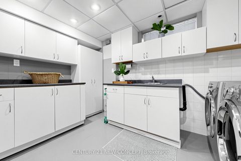 Photo 27 at 8 Rintella Court, Bendale, Toronto