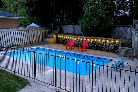 Photo 39 at 8 Rintella Court, Bendale, Toronto