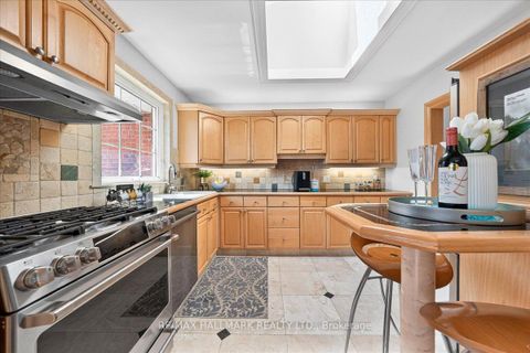 Photo 3 at 25 Fenley Drive, The Westway, Toronto