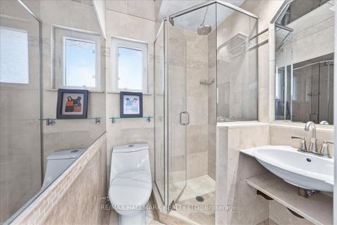 Photo 11 at 25 Fenley Drive, The Westway, Toronto