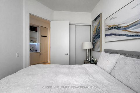 Photo 9 at PH112 - 138 Downes Street, Waterfront Communities C1, Toronto