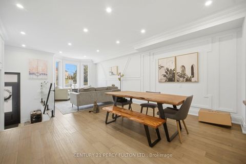 Photo 8 at 195 Danforth Road, Oakridge, Toronto