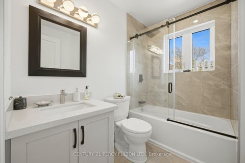 Photo 26 at 195 Danforth Road, Oakridge, Toronto