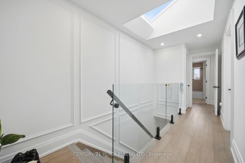 Photo 32 at 195 Danforth Road, Oakridge, Toronto