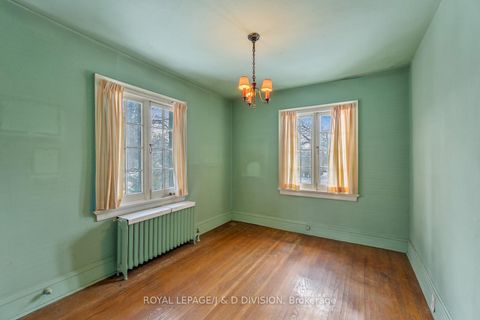 Photo 17 at 64 Heathdale Road, Cedarvale, Toronto
