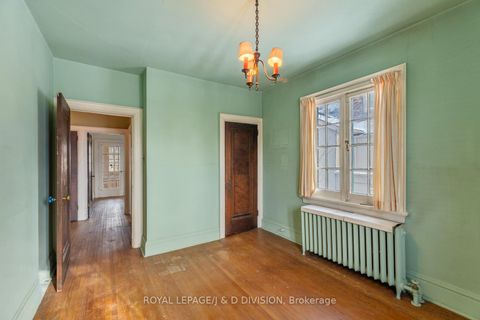 Photo 18 at 64 Heathdale Road, Cedarvale, Toronto