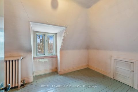 Photo 20 at 64 Heathdale Road, Cedarvale, Toronto