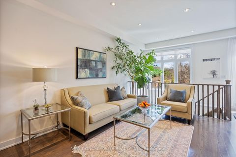 Photo 9 at 47 Dariole Drive, Oak Ridges Lake Wilcox, Richmond Hill