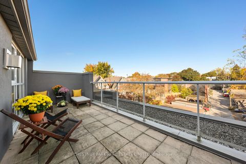 Photo 11 at 304 - 1852 Queen Street E, The Beaches, Toronto