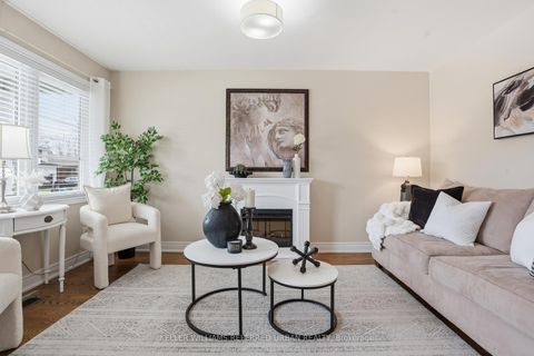 Photo 4 at 266 Melrose Street, Mimico, Toronto