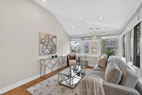 Photo 20 at 1 Wanless Crescent, Lawrence Park South, Toronto