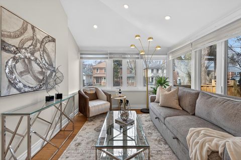 Photo 22 at 1 Wanless Crescent, Lawrence Park South, Toronto