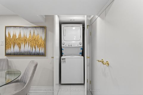 Photo 40 at 1 Wanless Crescent, Lawrence Park South, Toronto