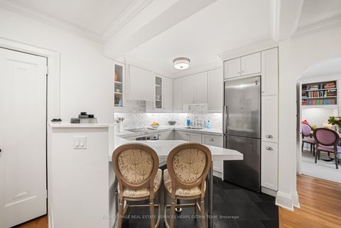 Photo 2 at #205 - 480 Oriole Parkway, Eglinton, Toronto