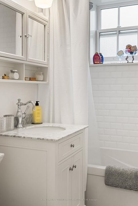 Photo 26 at #205 - 480 Oriole Parkway, Eglinton, Toronto