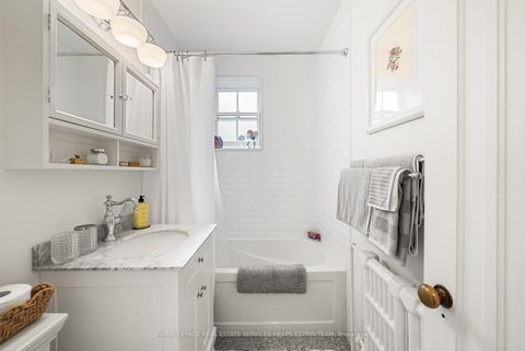 Photo 27 at #205 - 480 Oriole Parkway, Eglinton, Toronto