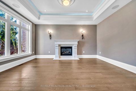 Photo 4 at 74 Yongehurst Road, North Richvale, Richmond Hill