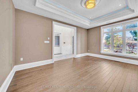 Photo 5 at 74 Yongehurst Road, North Richvale, Richmond Hill