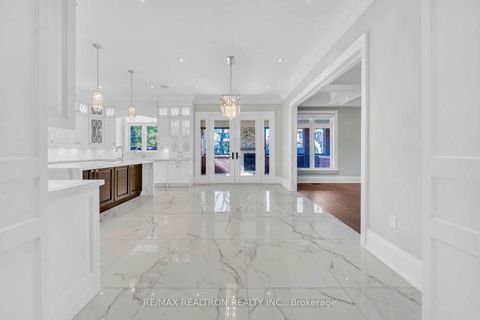 Photo 14 at 74 Yongehurst Road, North Richvale, Richmond Hill