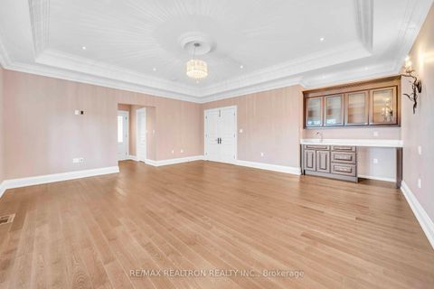 Photo 26 at 74 Yongehurst Road, North Richvale, Richmond Hill